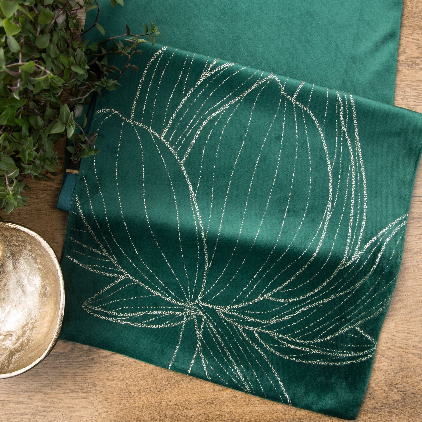 40872ff51fd734f9c5d29f10b4e4b328