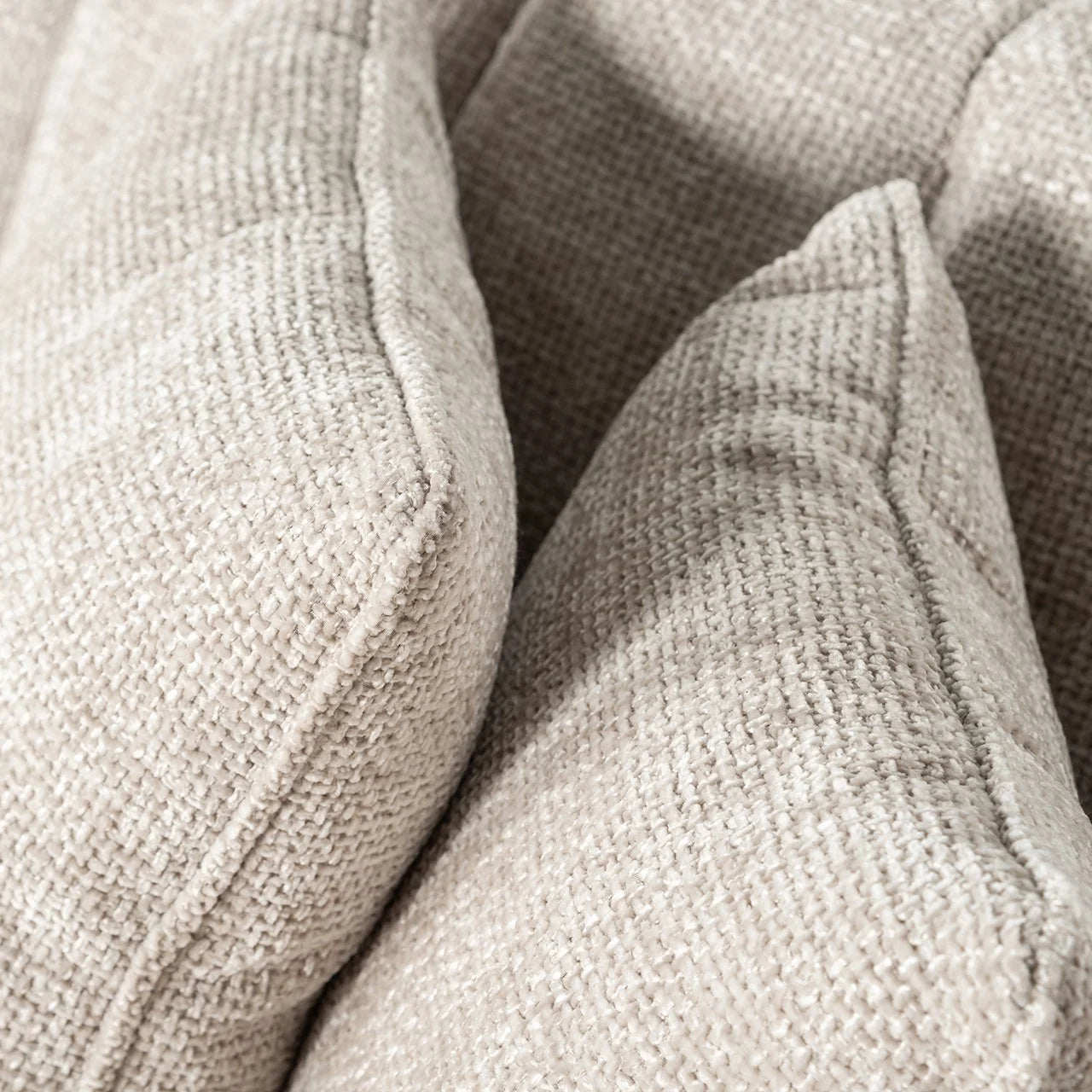 Dīvāns Beauchamp Richmond Interiors 77/255/91 cm Renegade Natural 01 - N1 Home