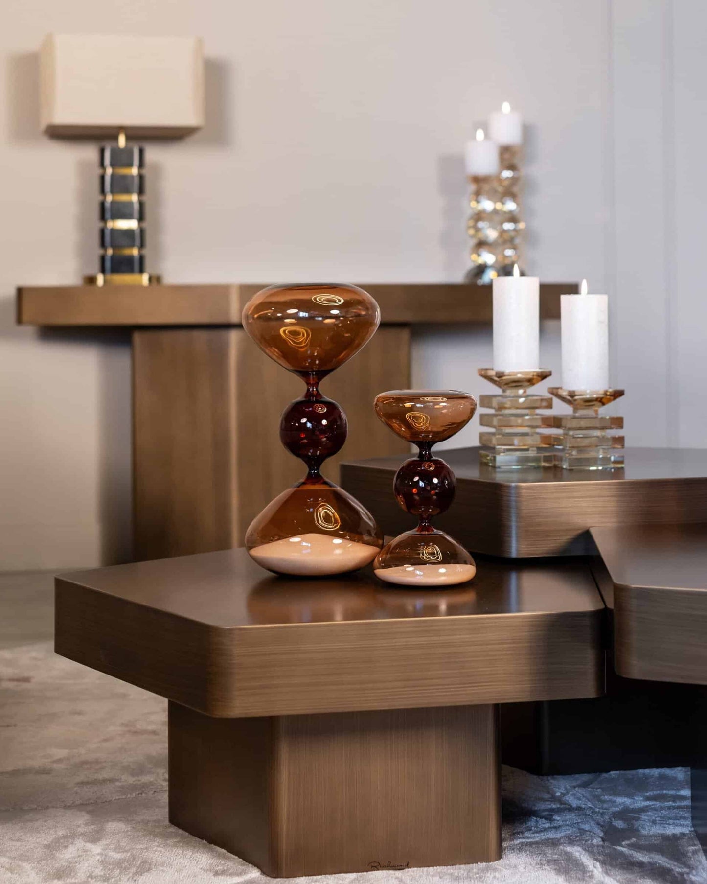 Konsole Hexa Richmond Interiors 75/150/40 cm brushed gold