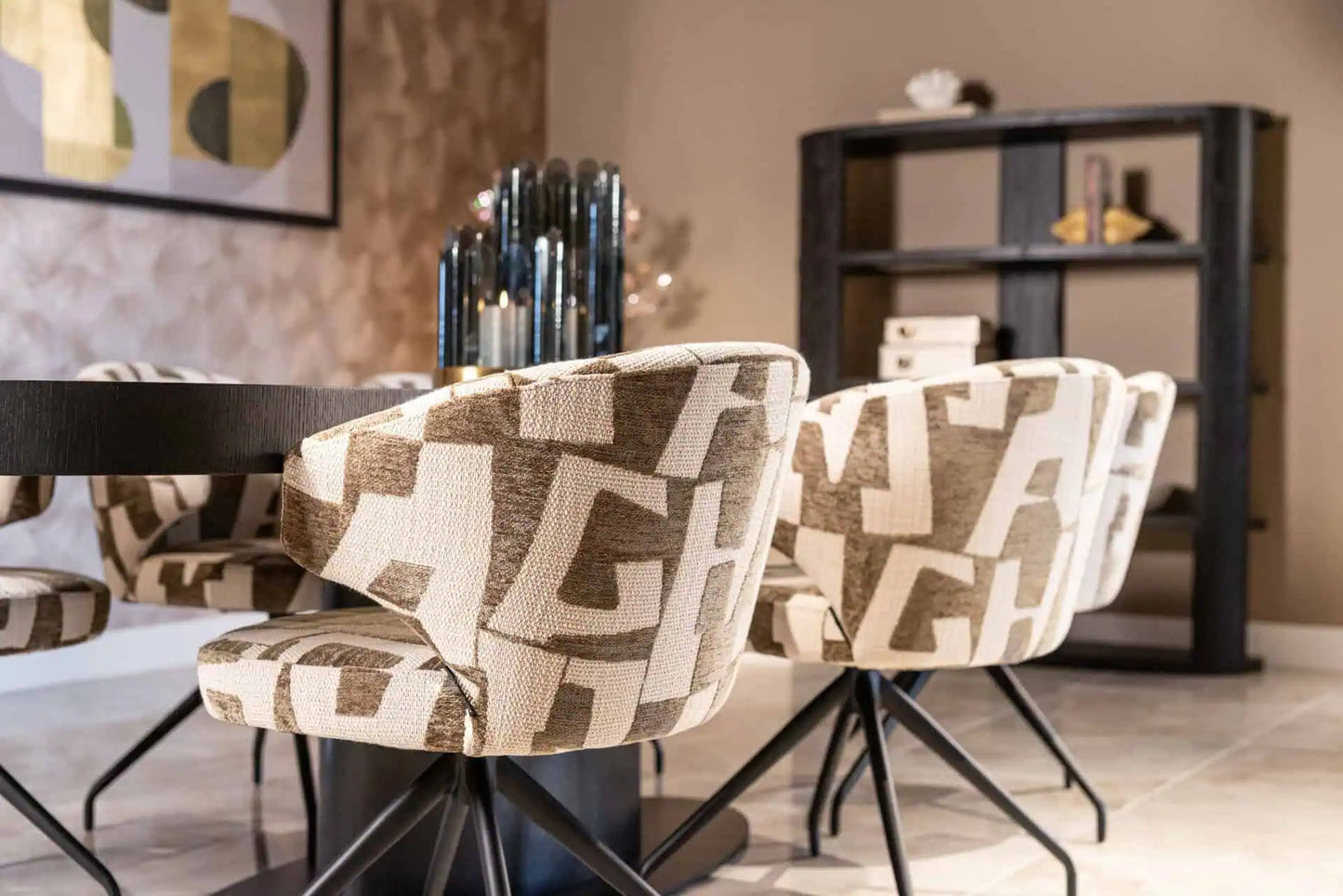 Svečturis Daisey smoke small Richmond Interiors 27/22/22 cm dūmi - N1 Home