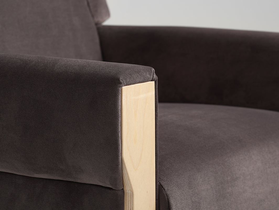 e27609d88afa5b546187686e6a6e1932