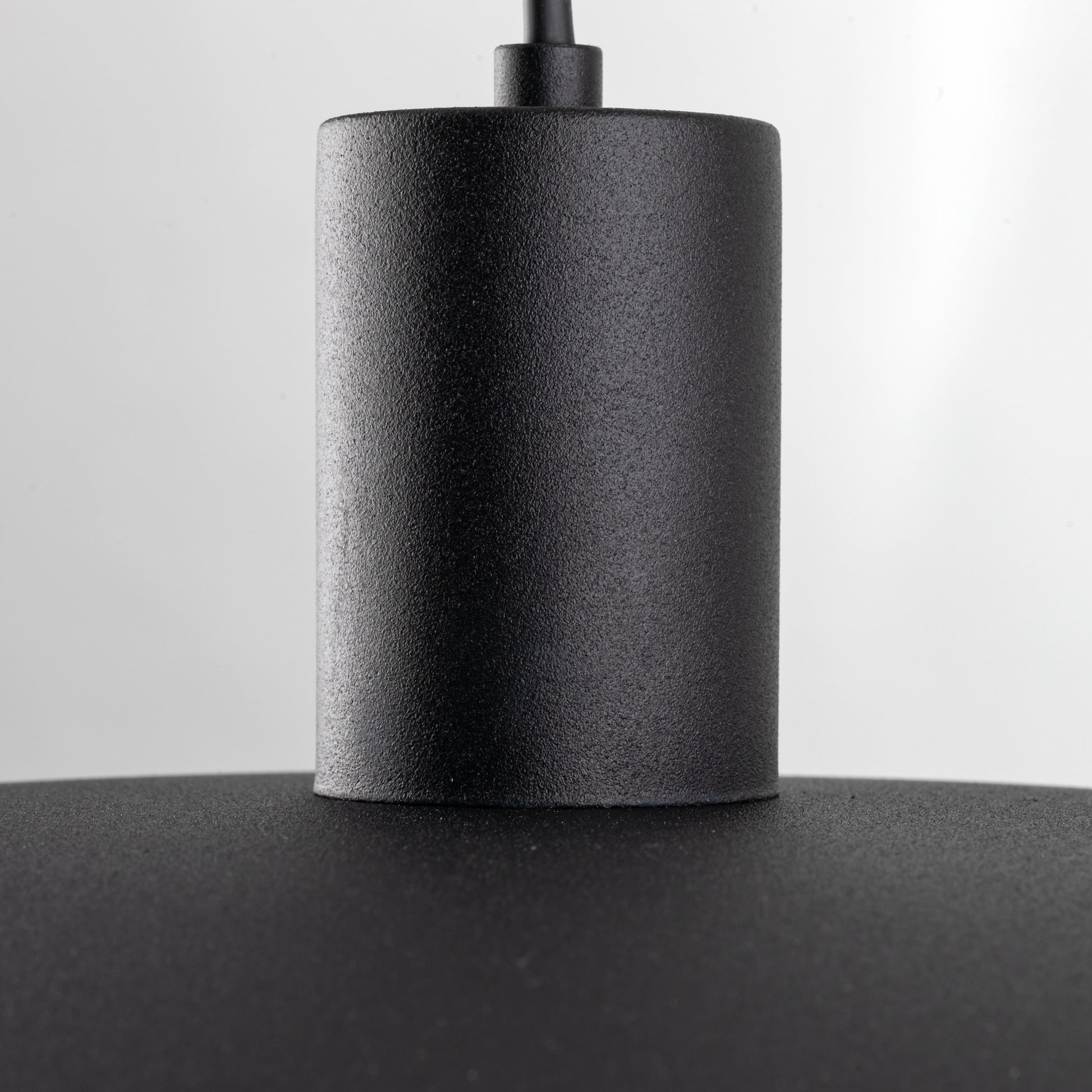 Piekaramā lampa Astra 410 × 410 × 1500 mm melns - N1 Home