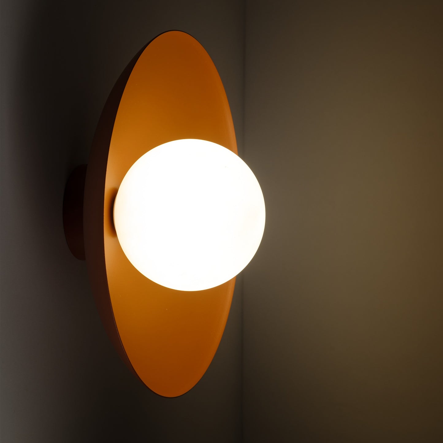 Sienas lampa Slate 280 × 280 × 160 mm ķieģeļsarkans - N1 Home