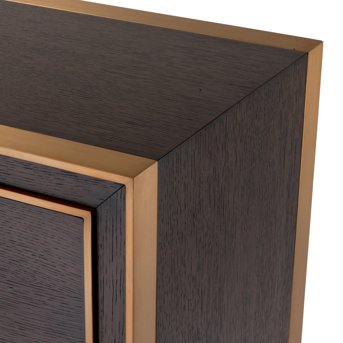 Naktsskapitis Camelot Eichholtz 76/48.5/61.5 cm Brown oak veneer/brushed brass finish
