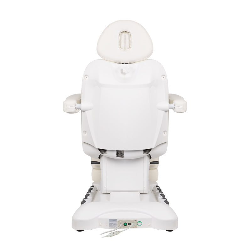 3b18677e3b2147e3e63e8bc0d04a2ca9