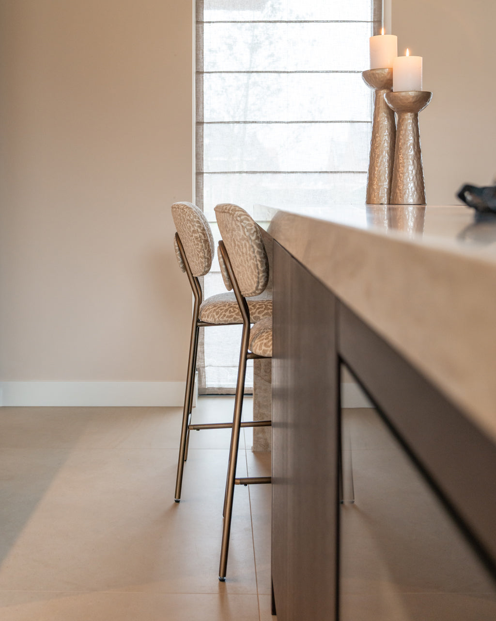 Svečturis Juana S Richmond Interiors 16/39/16 cm bēšs - N1 Home