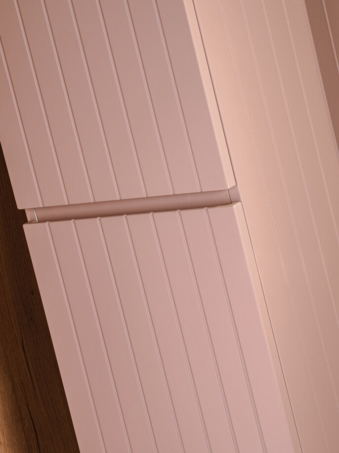 Vannas istabas  skapīs Icon 35/160/33 cm antik rozā - N1 Home