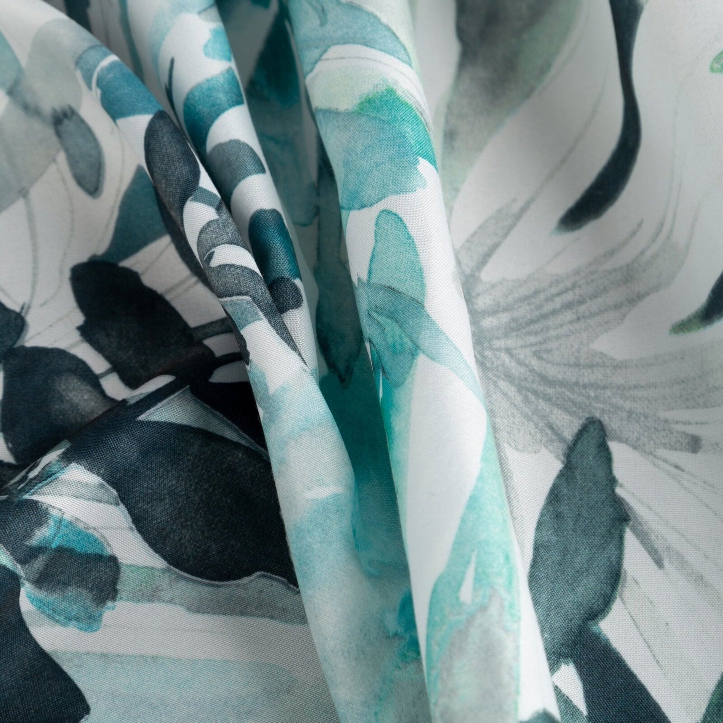 b8dde283f95174e621bddbddf5376cb5