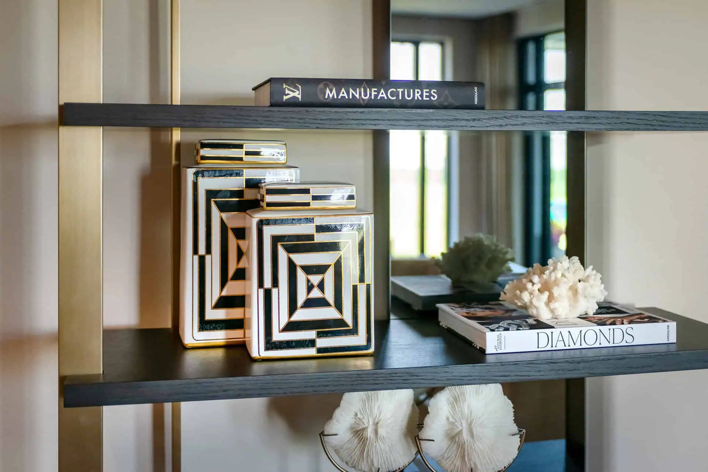 Vitrīna ar spoguli Rigley Richmond Interiors 218/112/44 cm Charcoal - N1 Home