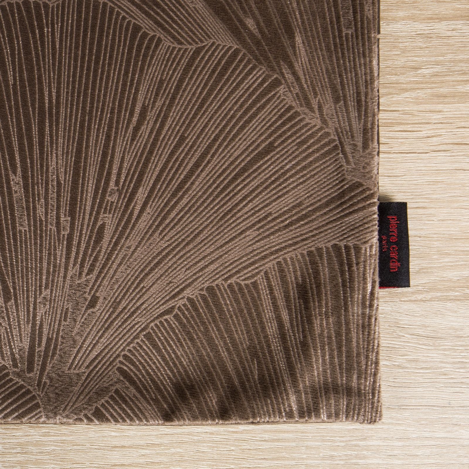 d70bff7e0a96e23eca8dec62f77cba5f