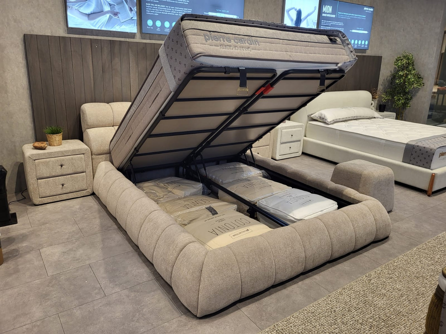 Gulta Ici 180/200 cm bēšs - N1 Home