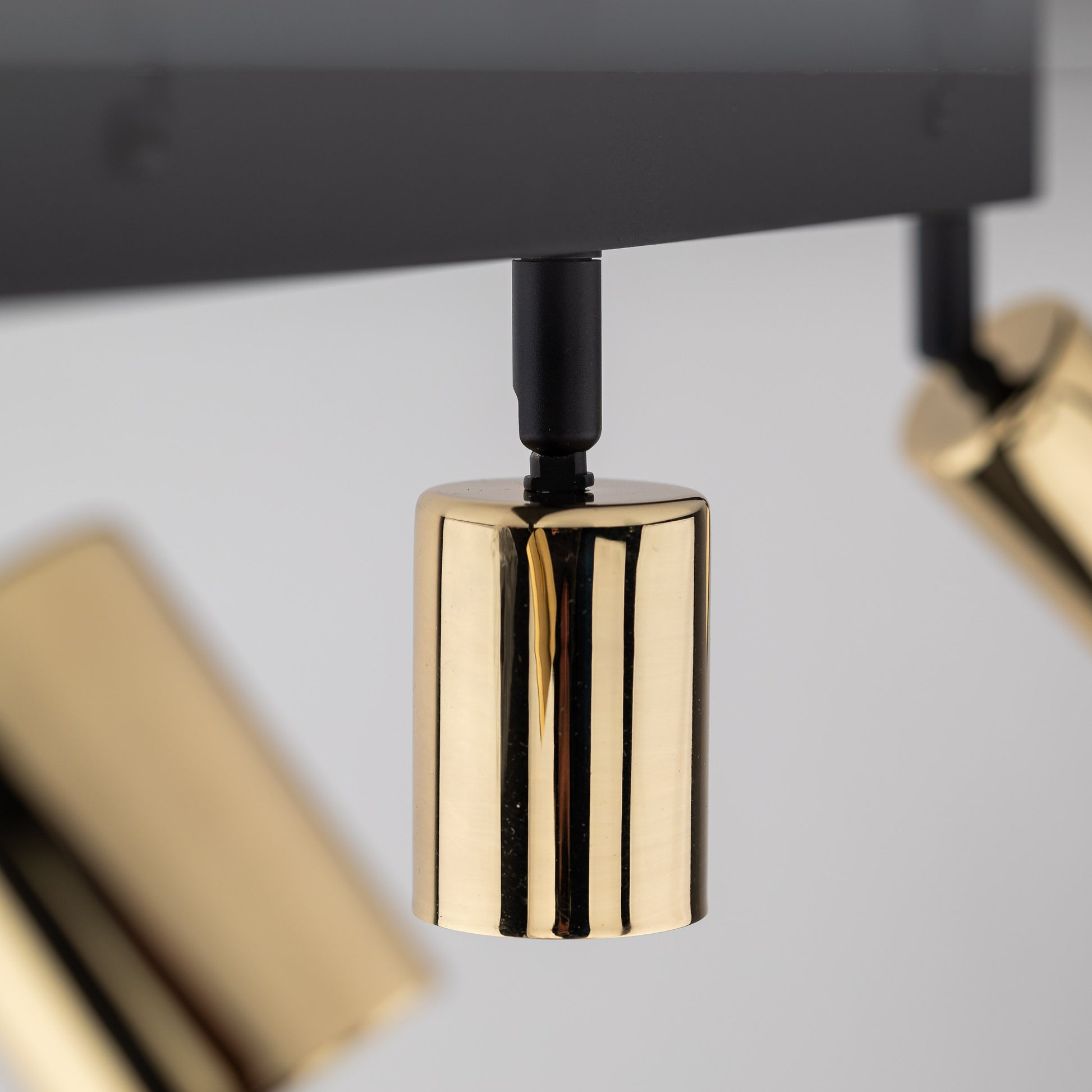 71bf4499f2672ae81958d2ddd7f62c46