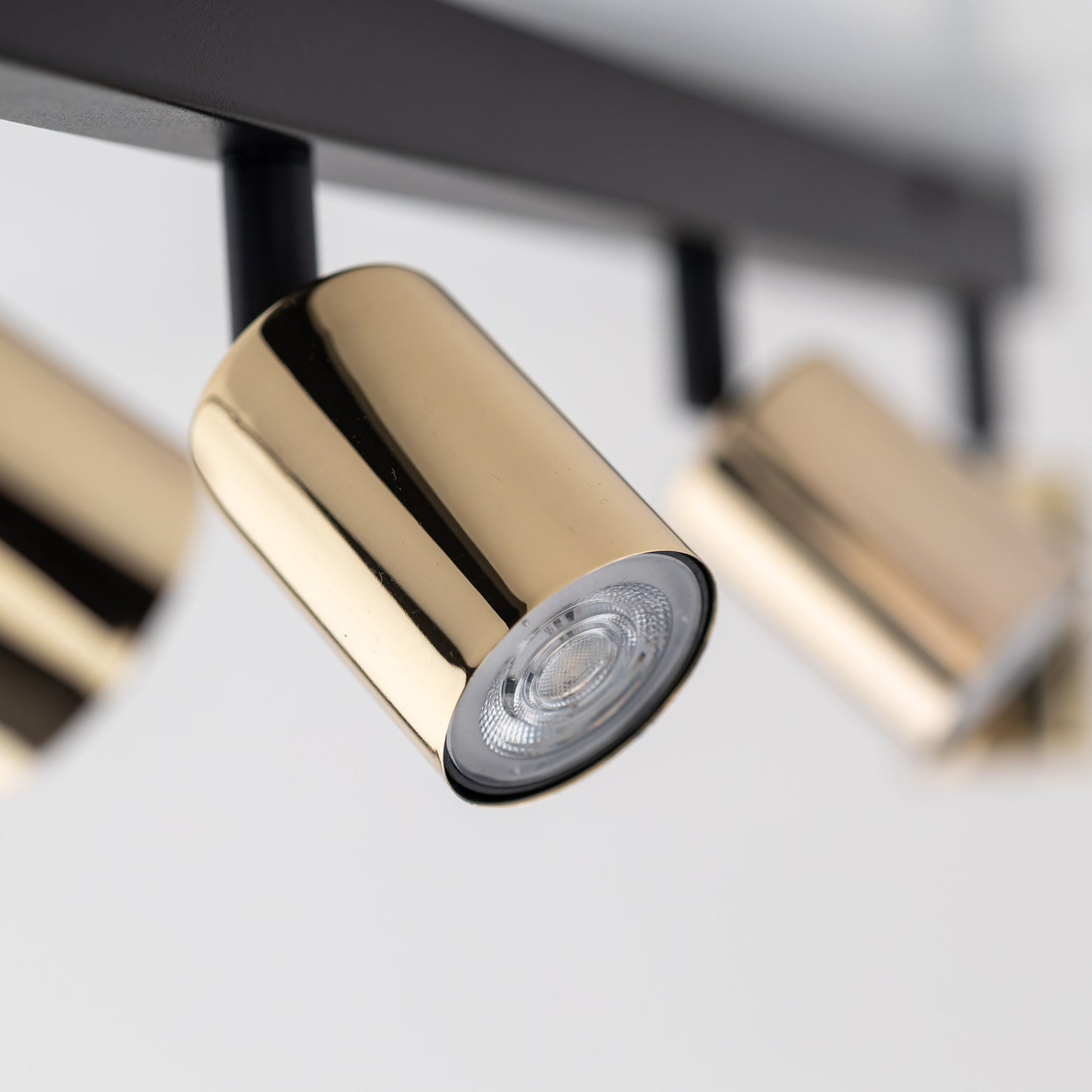 f5cf4122f0d77c83937c0d25cc8d3b3e