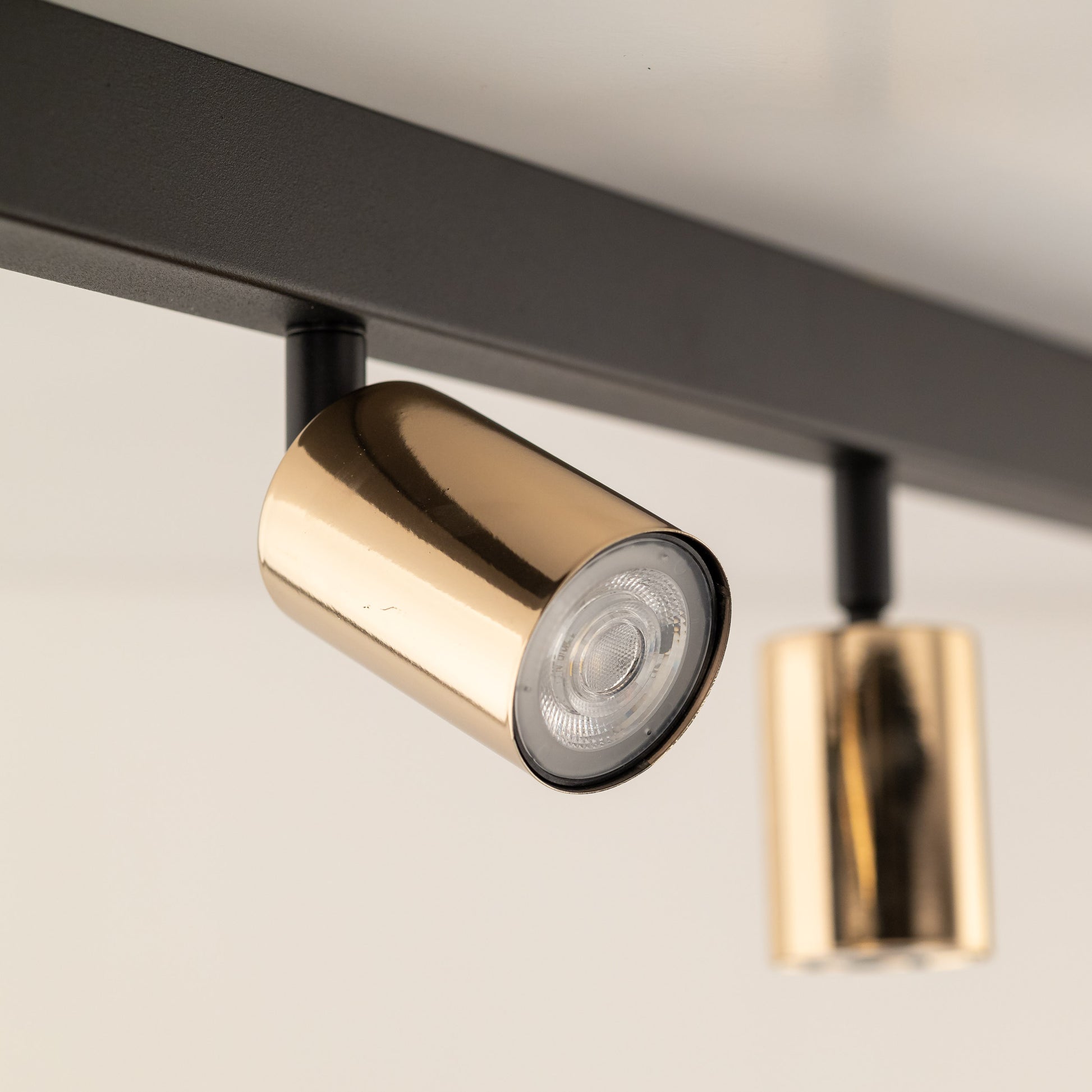 53bfa7d3a8227b9938aca6677b1455ae