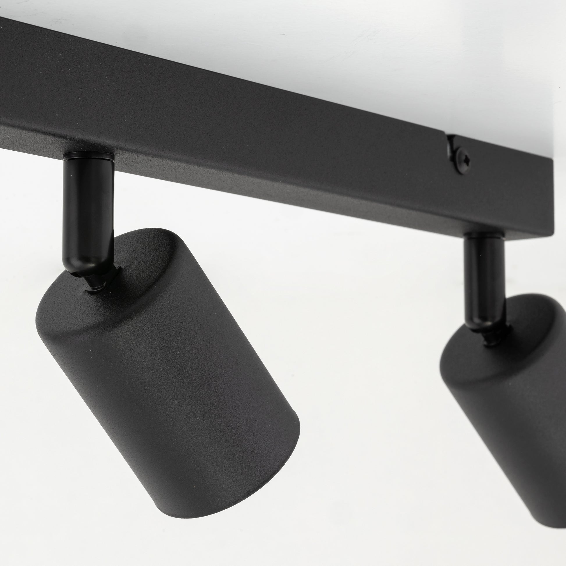 d96e2b0e8b5c4bbe1e7ab0a94565db9f