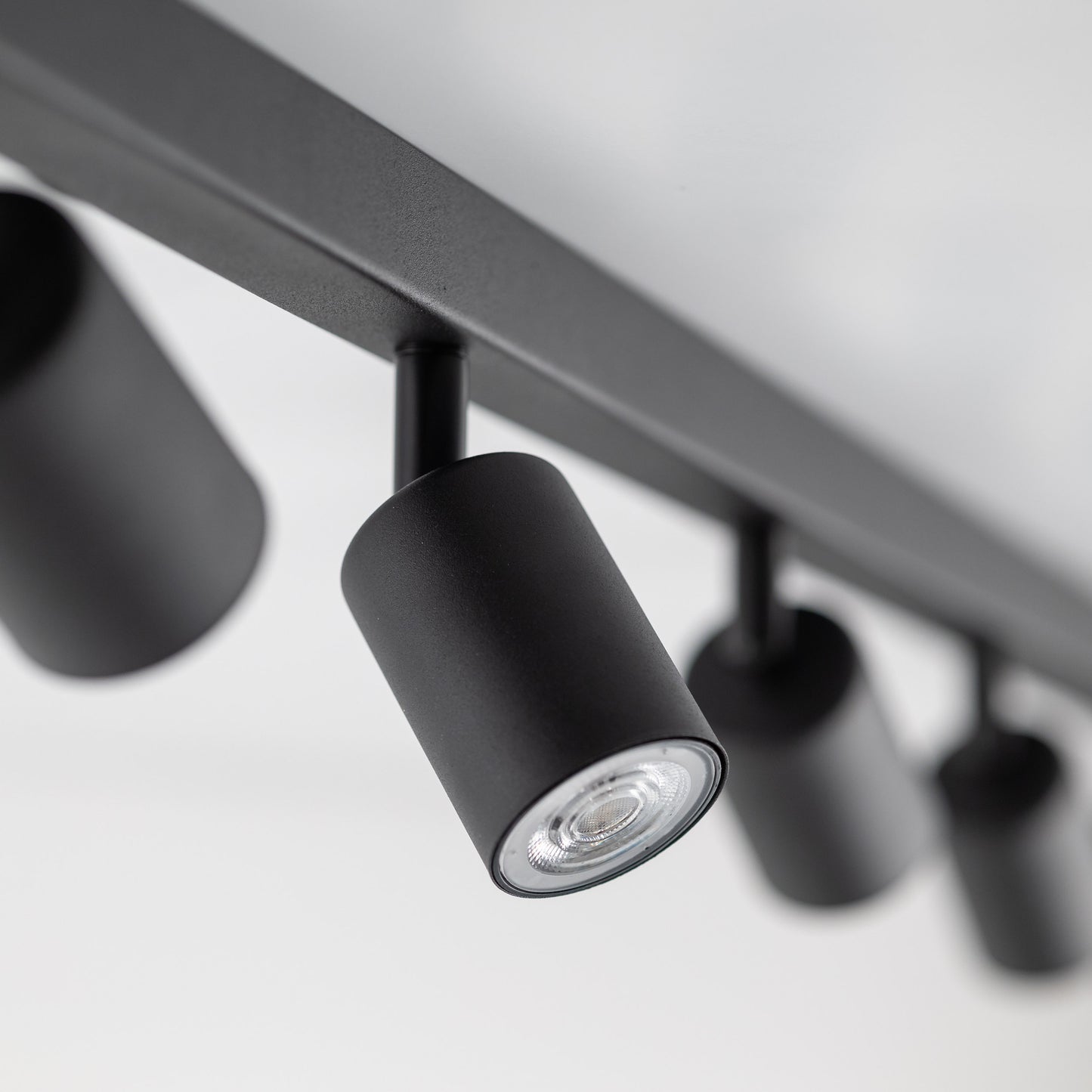 b0d11a7f7eac2aff83b128a40dc8e6fe