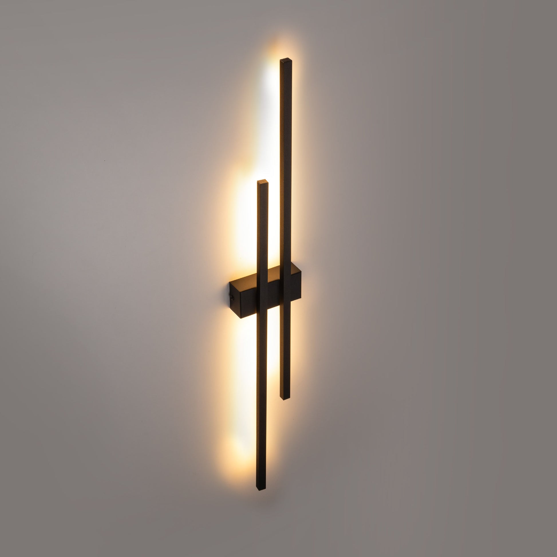 Sienas lampa Flo 5,5/13/90 cm melns - N1 Home