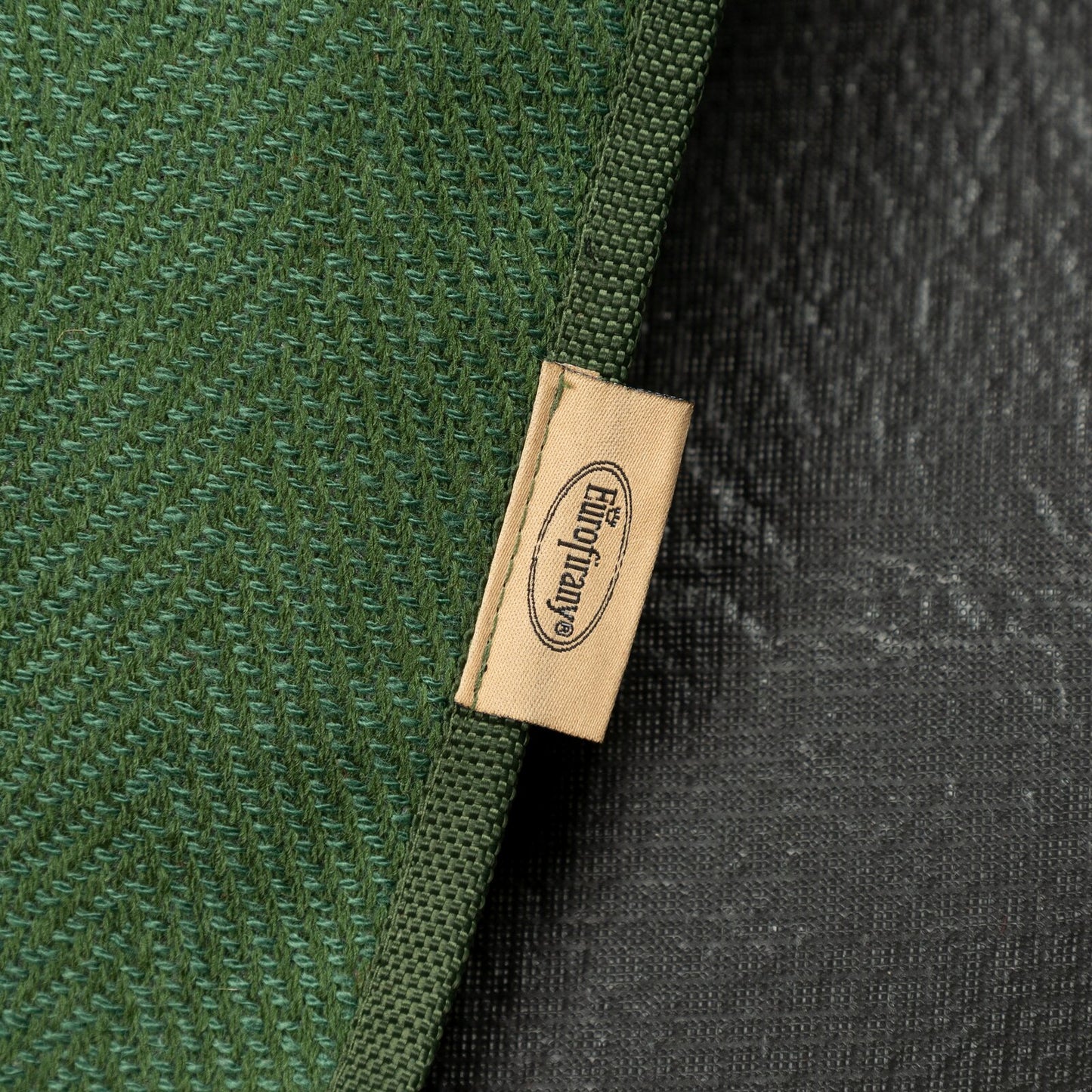 e67e51882a7b824a22448961e363ec11