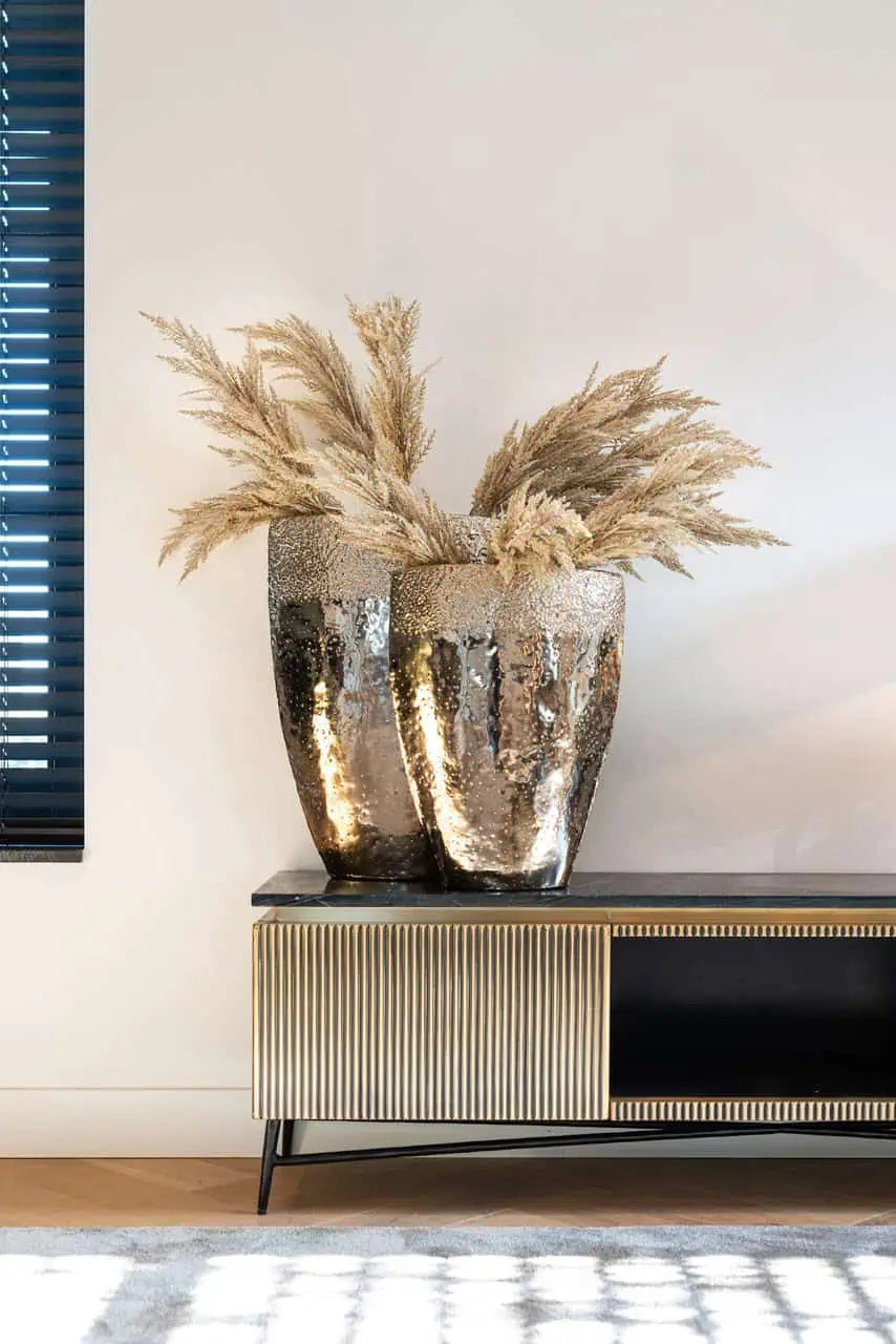 TV skapis Ironville ar 2 durvīm Richmond Interiors 50/170/40 cm zelts - N1 Home