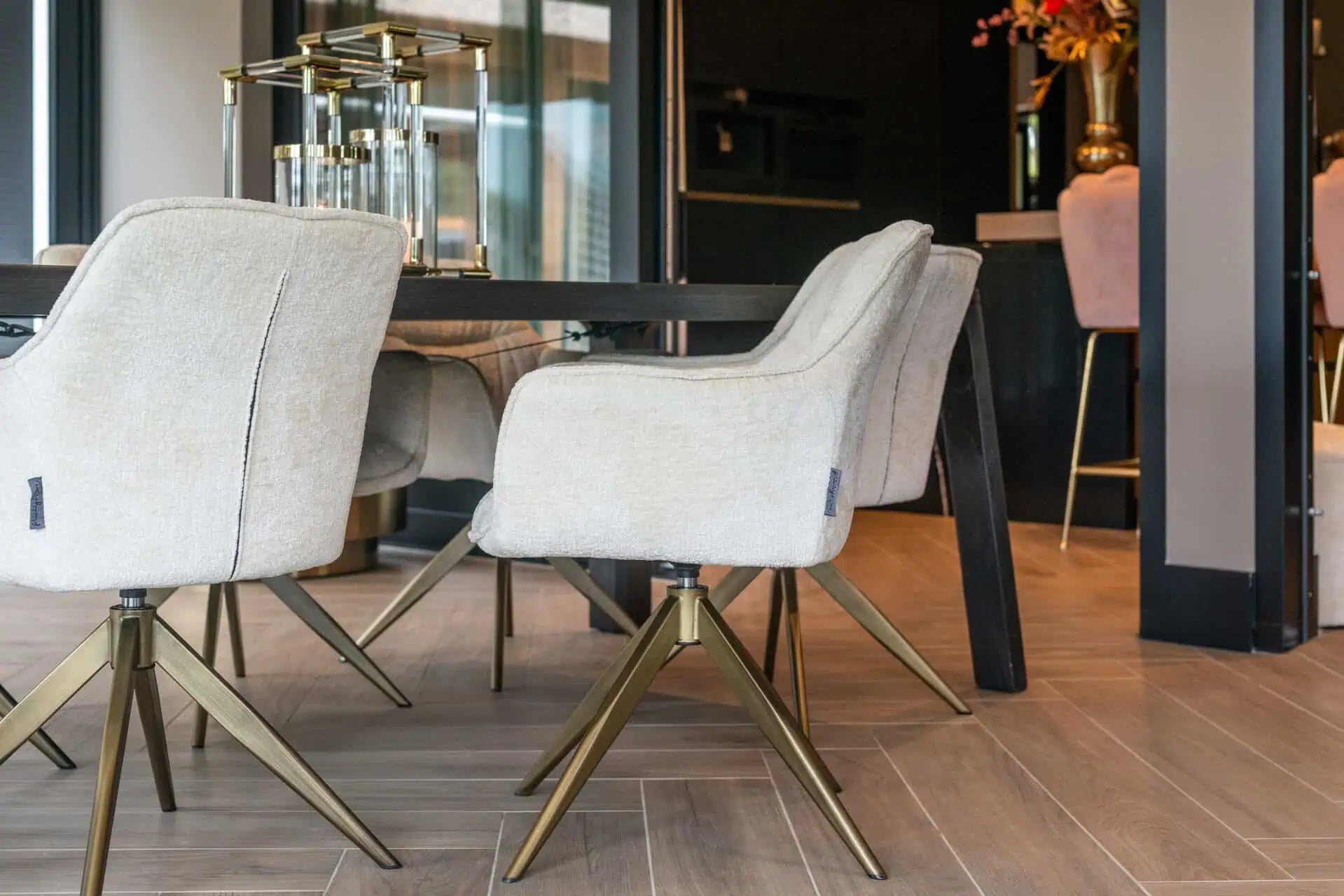 Krēsls Aline FR  Richmond Interiors 82/59/61 cm white chenille - N1 Home