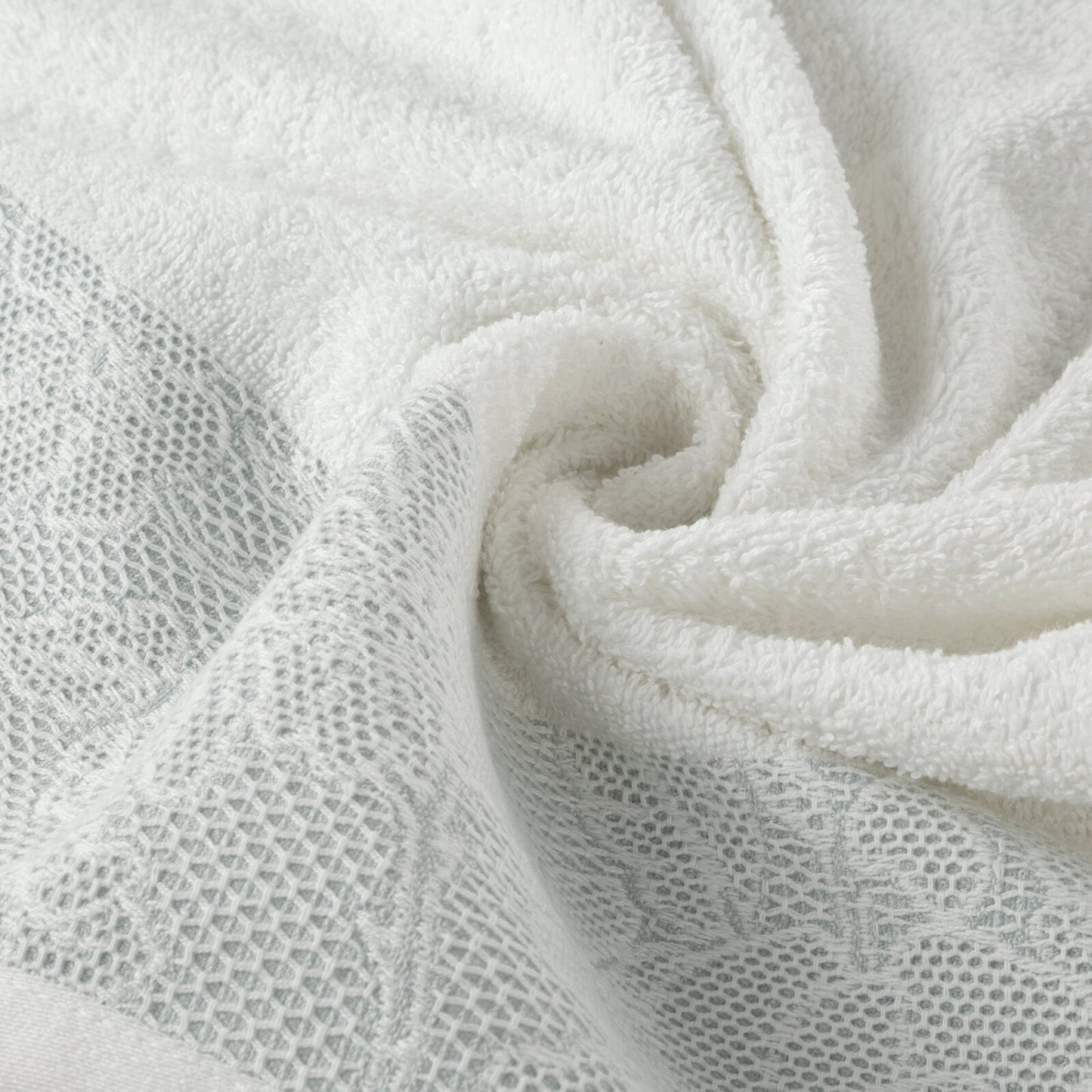 0d58a9b3f9d753f28e98b8b4947b03b4