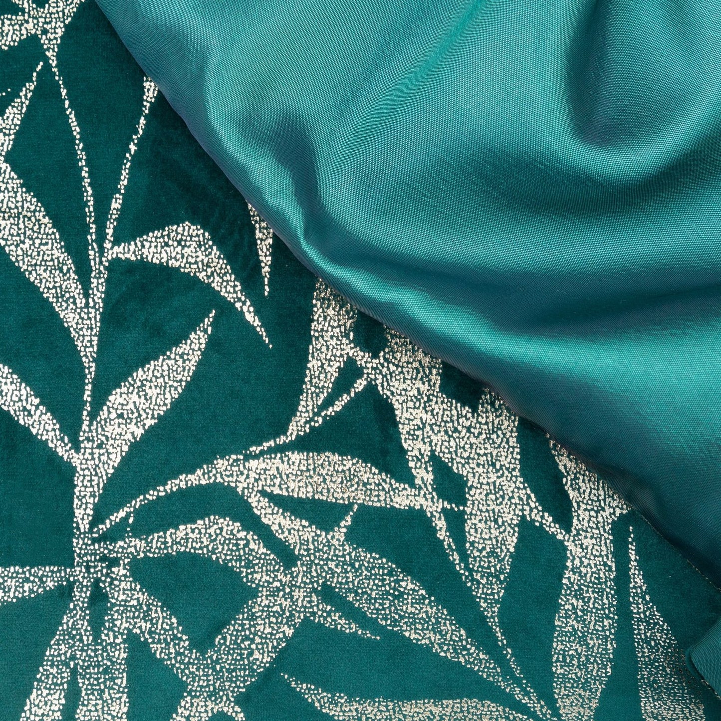 caa613f7baf8e946171042befcc3966c