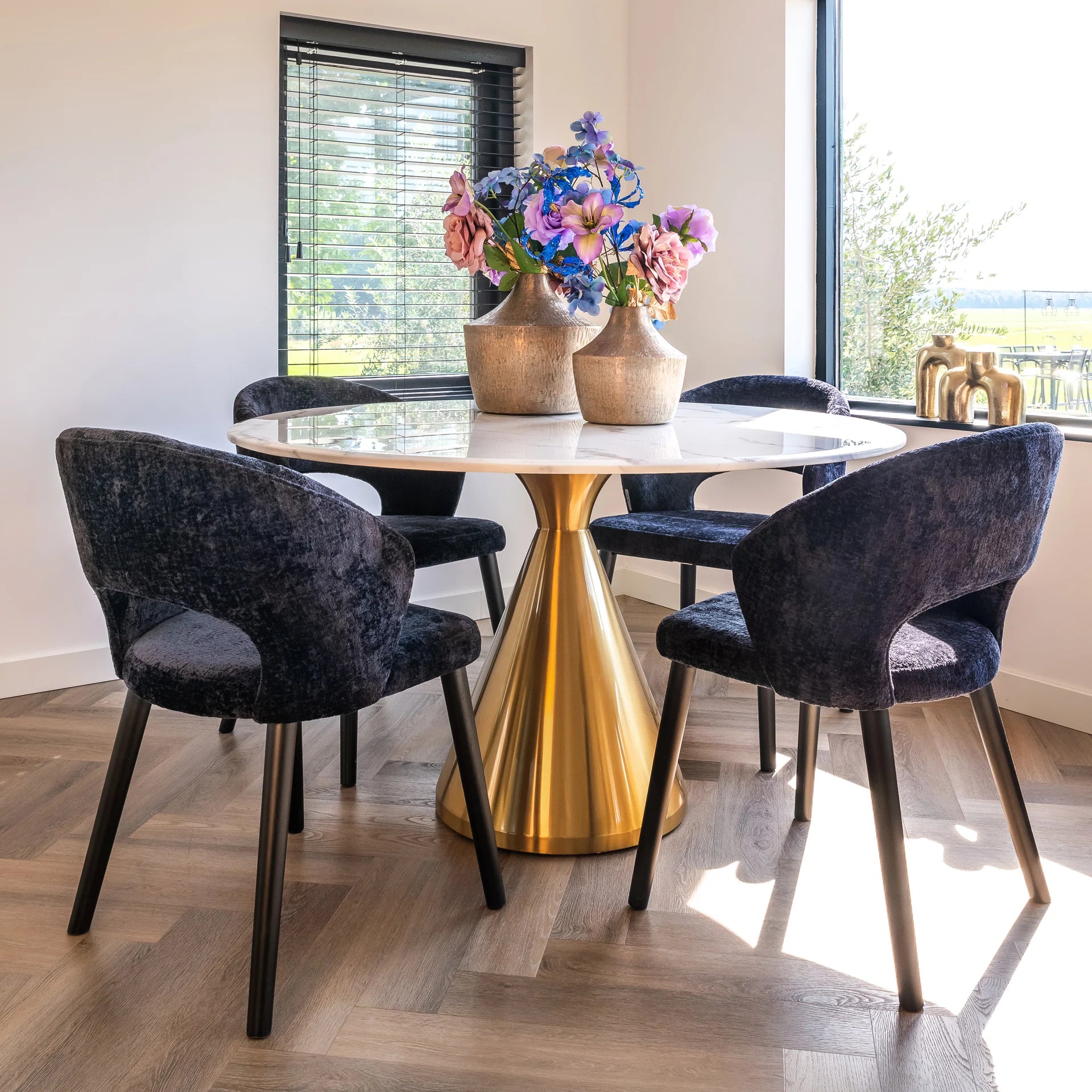 Ēdamgalds Tenille Richmond Interiors 76/130/130 cm  bulēts zelts - N1 Home