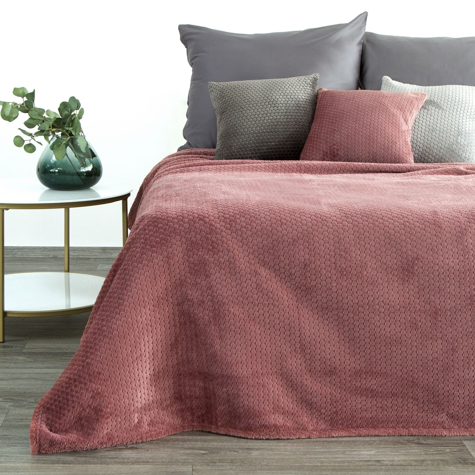 f13382a8450654a380b6d6b457668798