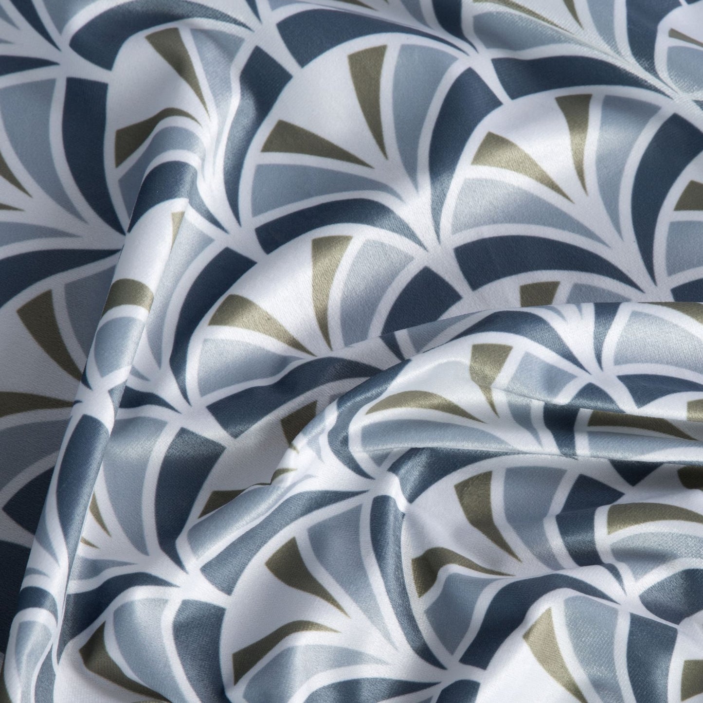 2796c29f9be773a4fa70baa7759e81e1