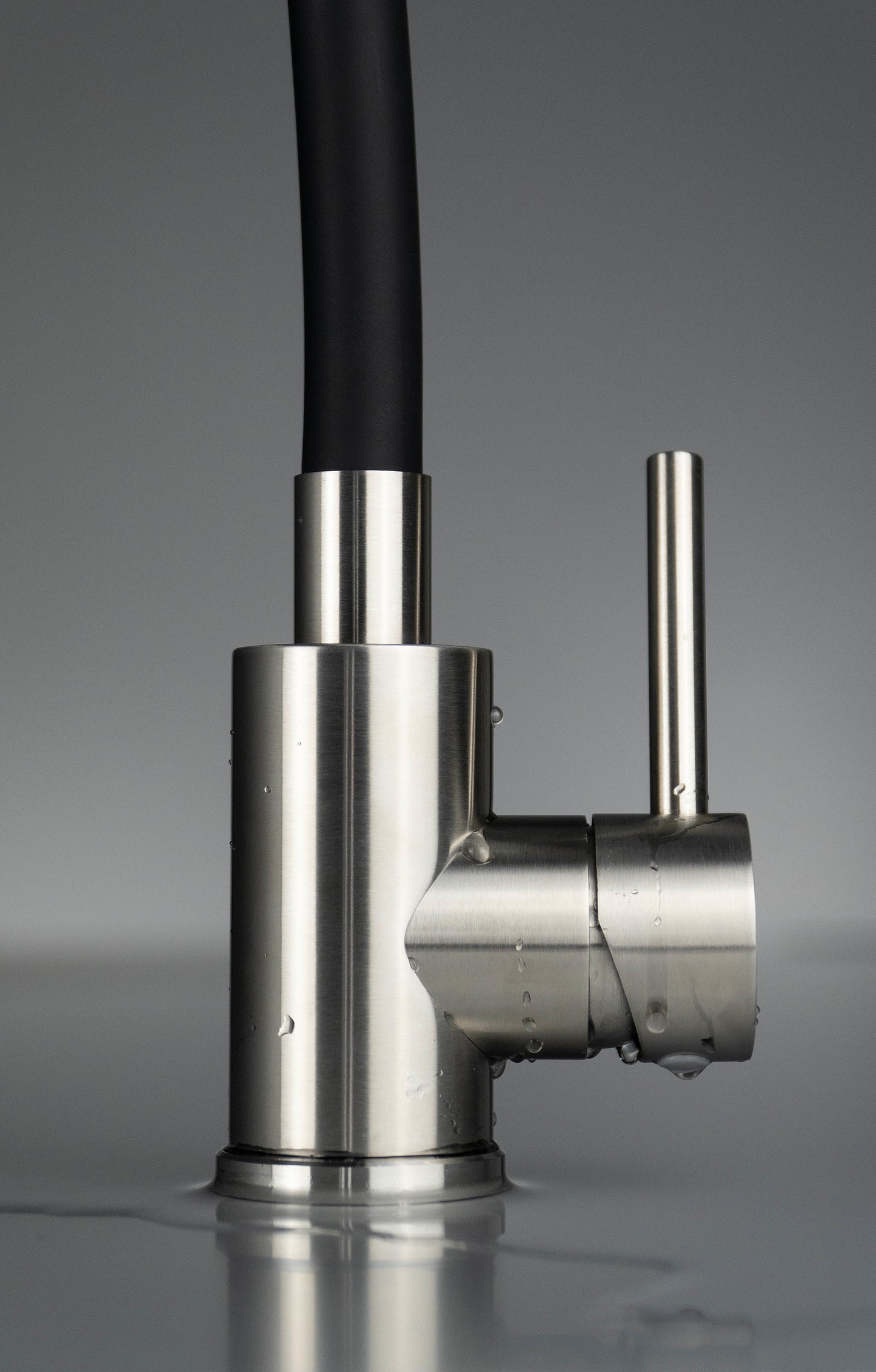 Virtuves maisītājs ar elastīgu uzgali Luno 38 cm bēšs/hroms - N1 Home