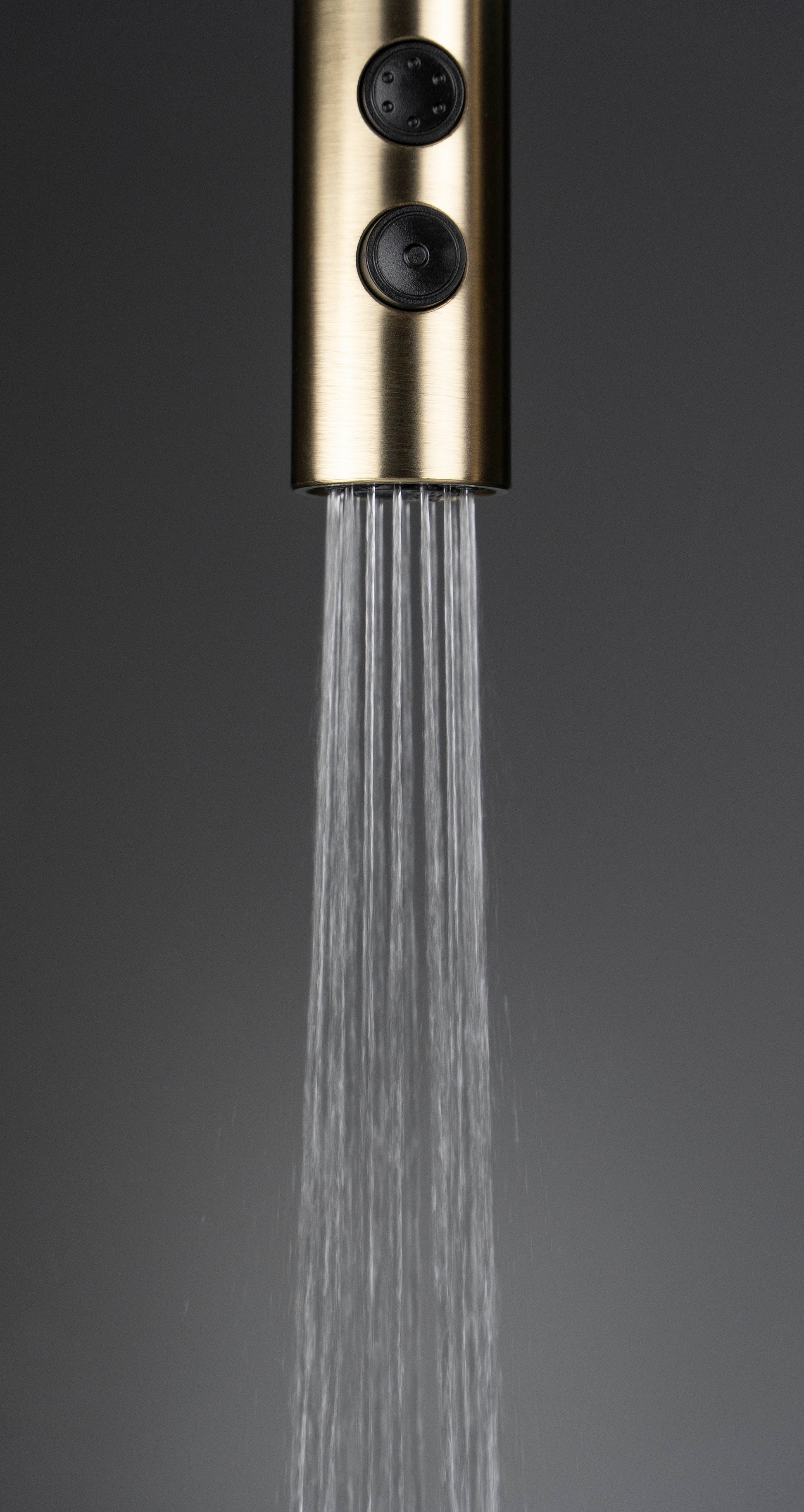 Virtuves jaucējkrāns ar izvelkamu snīpi - 2 veidu strūklas Olfato 451 cm matēts zelts - N1 Home