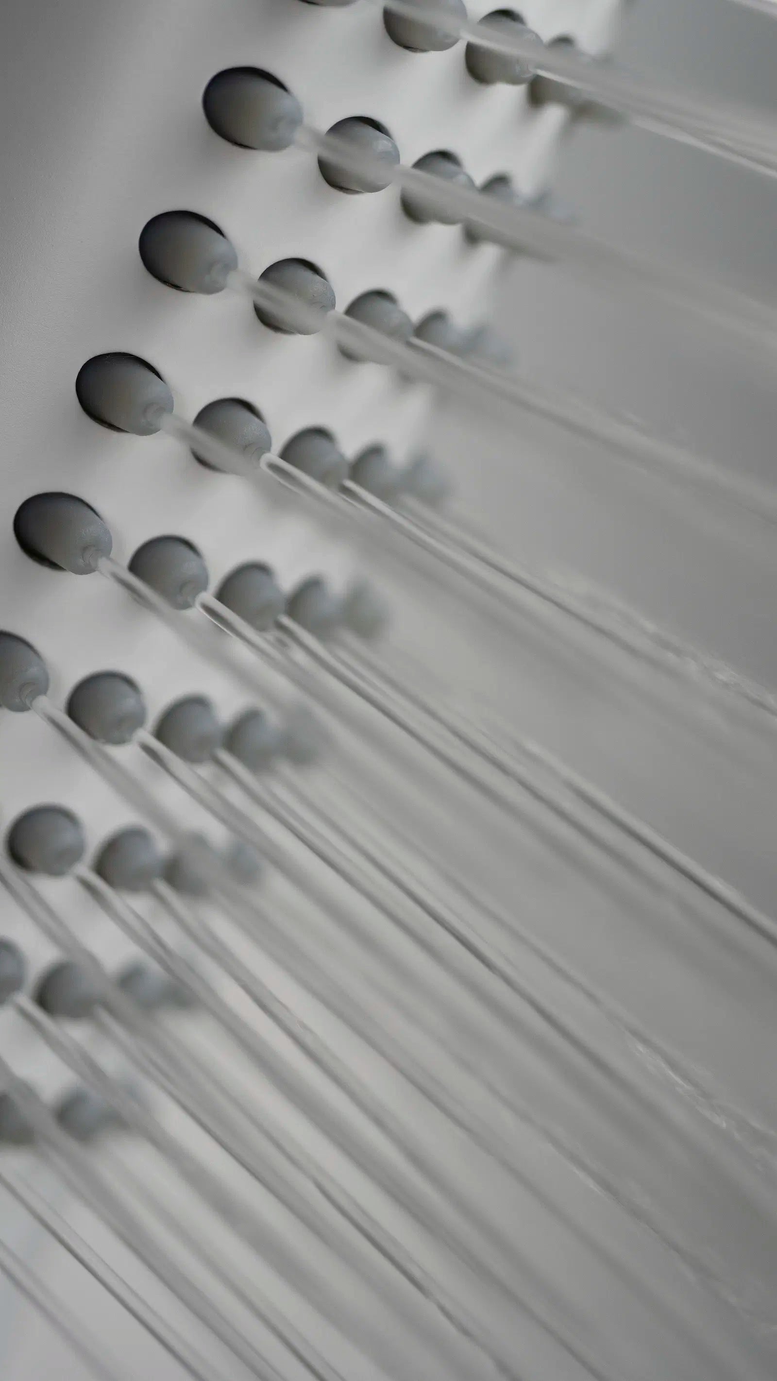 Vannas maisītājs, brīvi stāvošs, ar dušas komplektu Silia 150 cm titanium - N1 Home