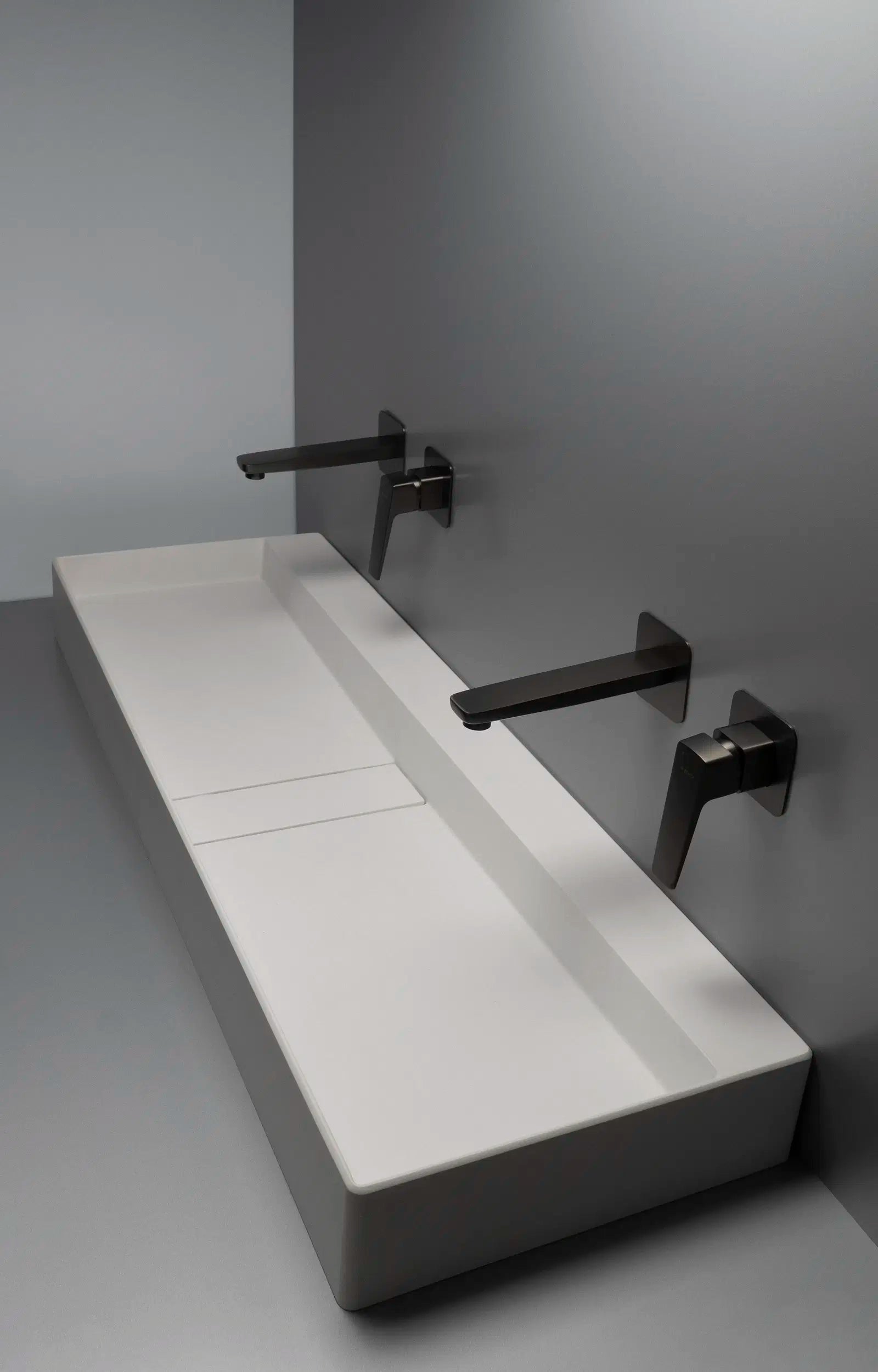 Mikseris izlietnei Blu, slēpta montāža, 20 cm, titāns - N1 Home