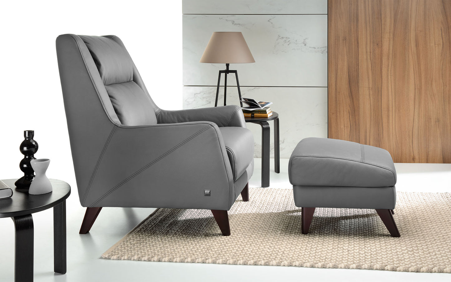 Krēsls Fiors 74/102/94 cm melns (adā)