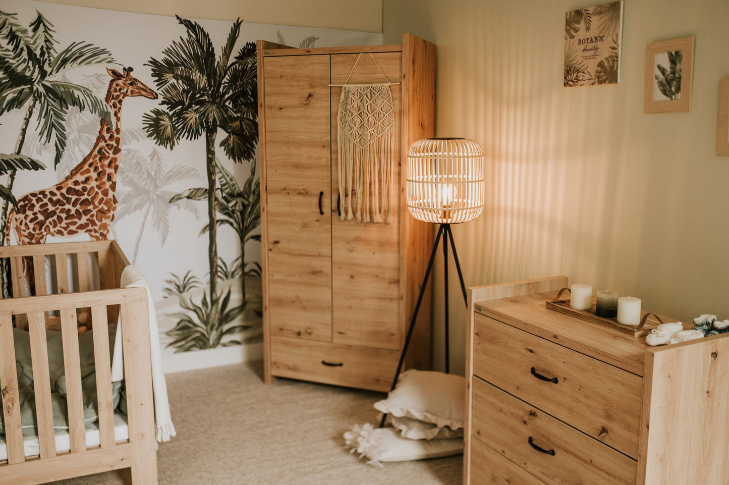 Skapis BELL 84 /190 /50 cm ozols - N1 Home