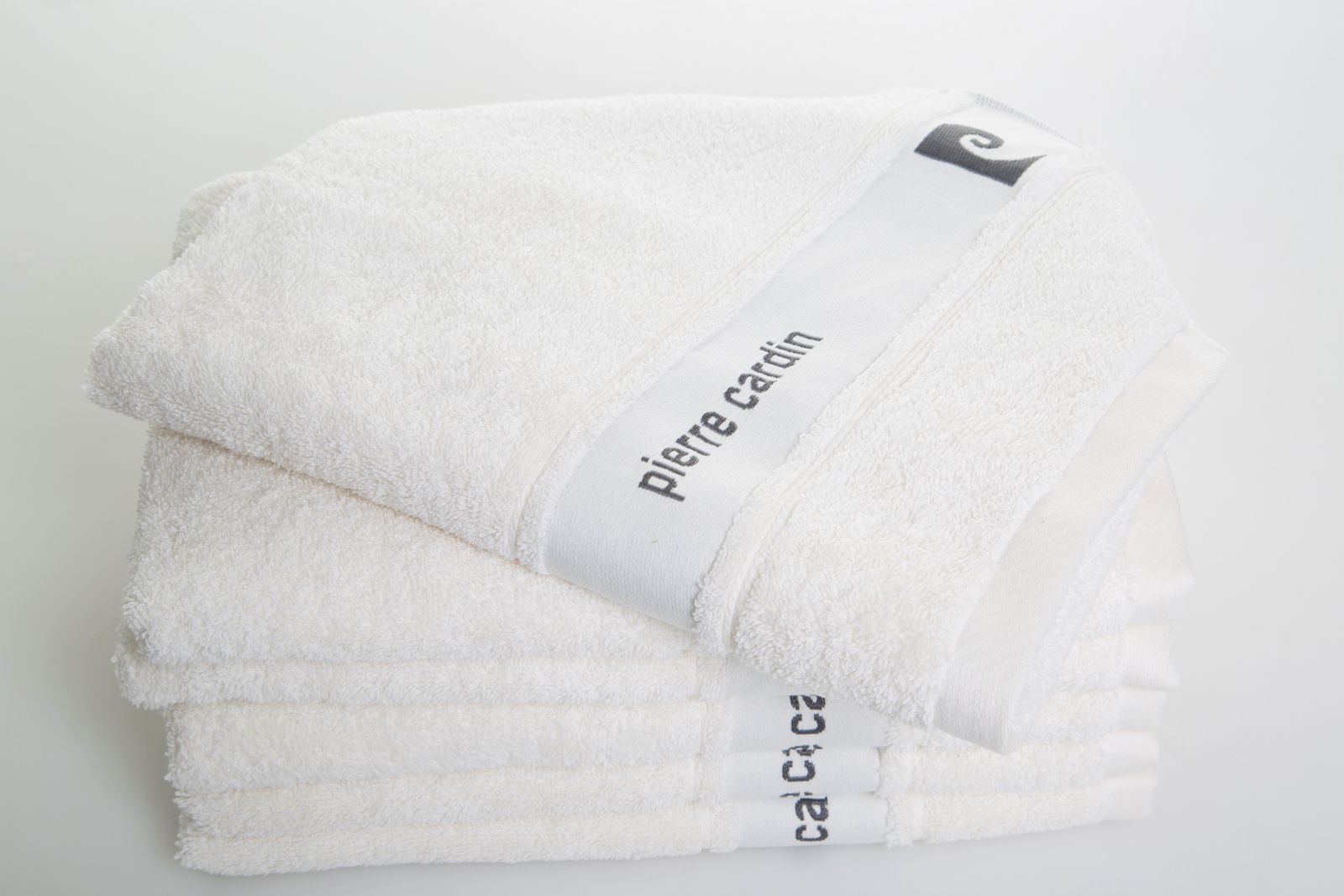 94039eeeb857a8c05fd6ce9712b24fc9