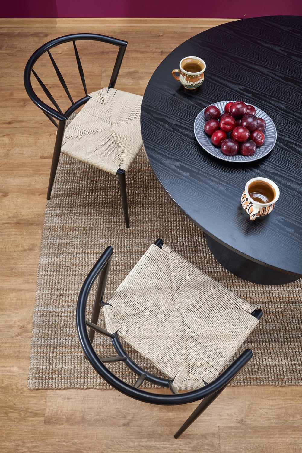 GIN apaļais galds, melns