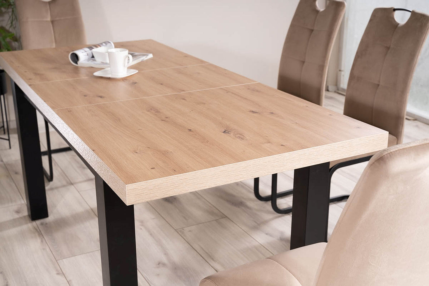 Galds PR melns 80x140-218 cm