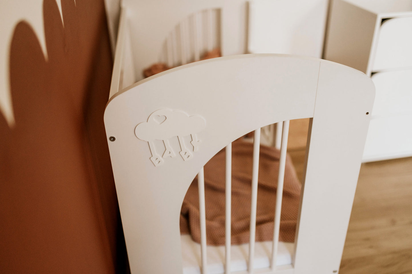 Gulta BAILY B 125 /99 /66 cm balts - N1 Home