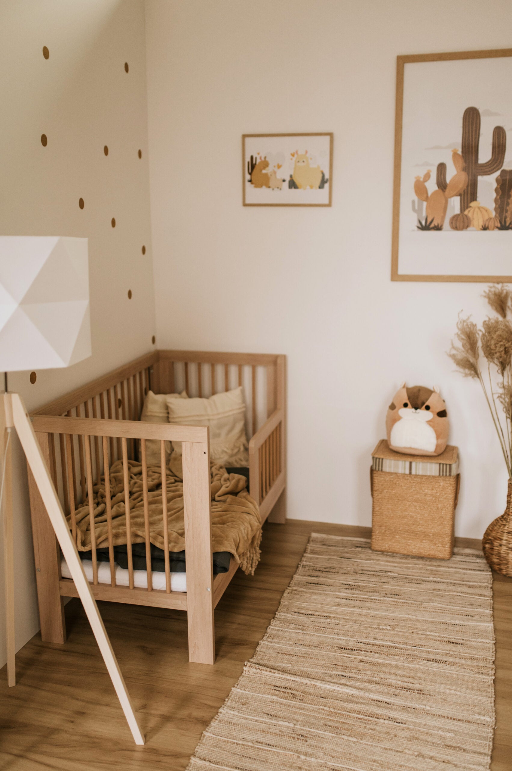 Gulta LIVY 125/86/66 cm dižskābarža - N1 Home