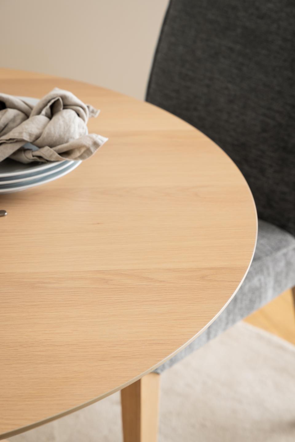 I_DUN apaļš pusdienu galds matēts balti pigmentēts PU lakots ozola finieris Ø105x75 cm