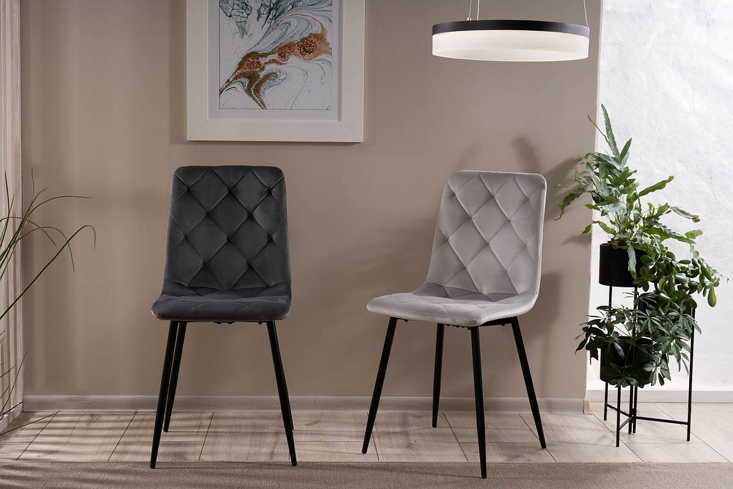 JERRY SAMTA KRĒSLS MELNS RĀMIS/OLĪVU