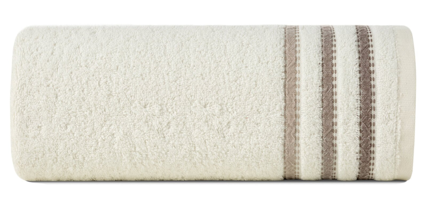 19b25320bc4c44b1c74e5e837d37eca6