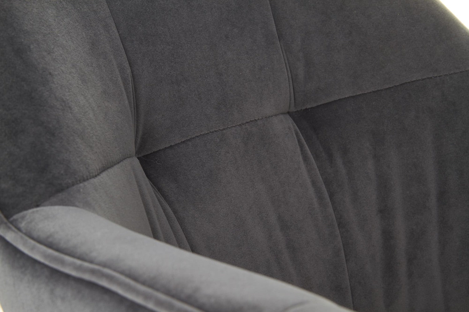 KB pelēks krēsls 60/62/81/49 cm