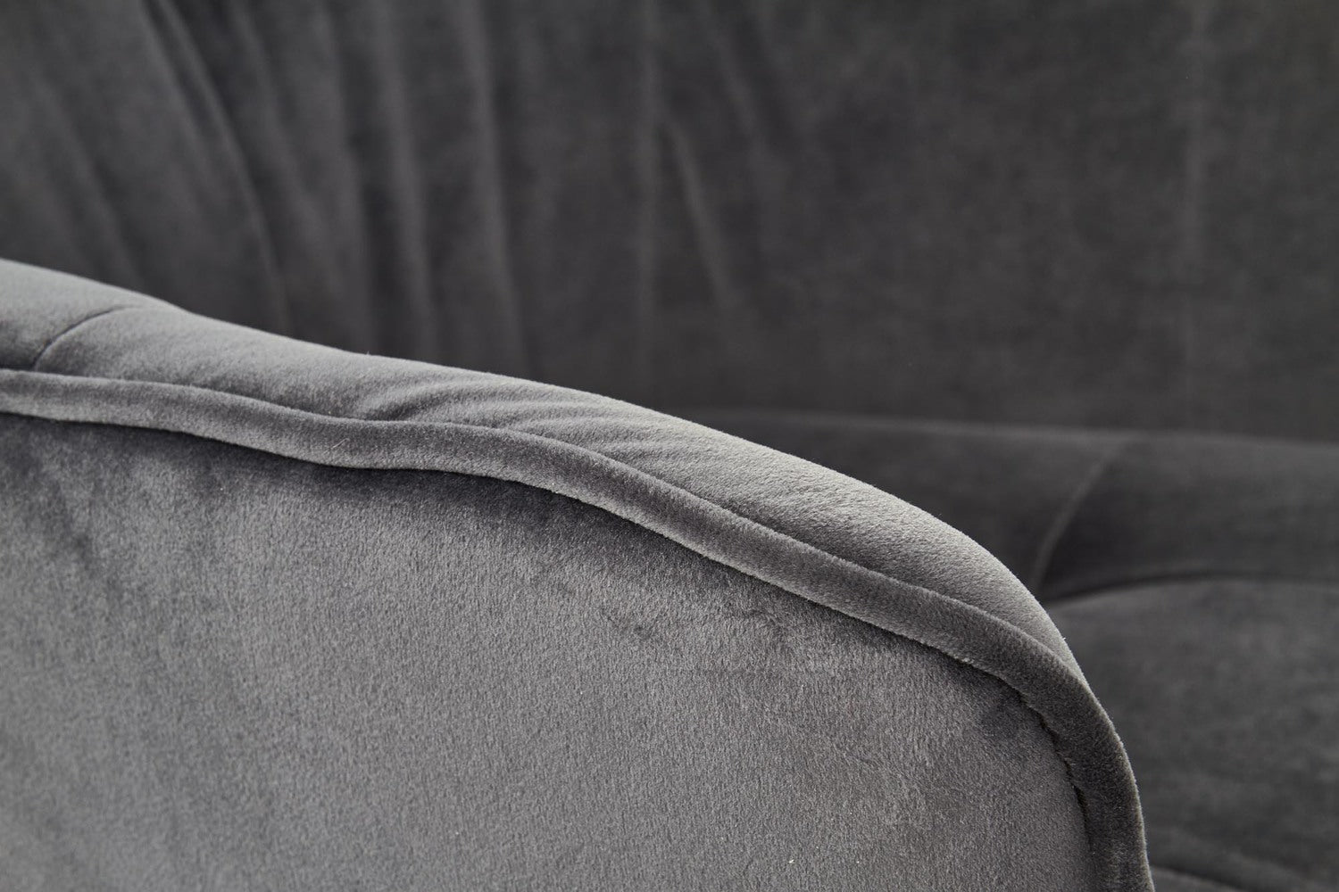 KB pelēks krēsls 60/62/81/49 cm