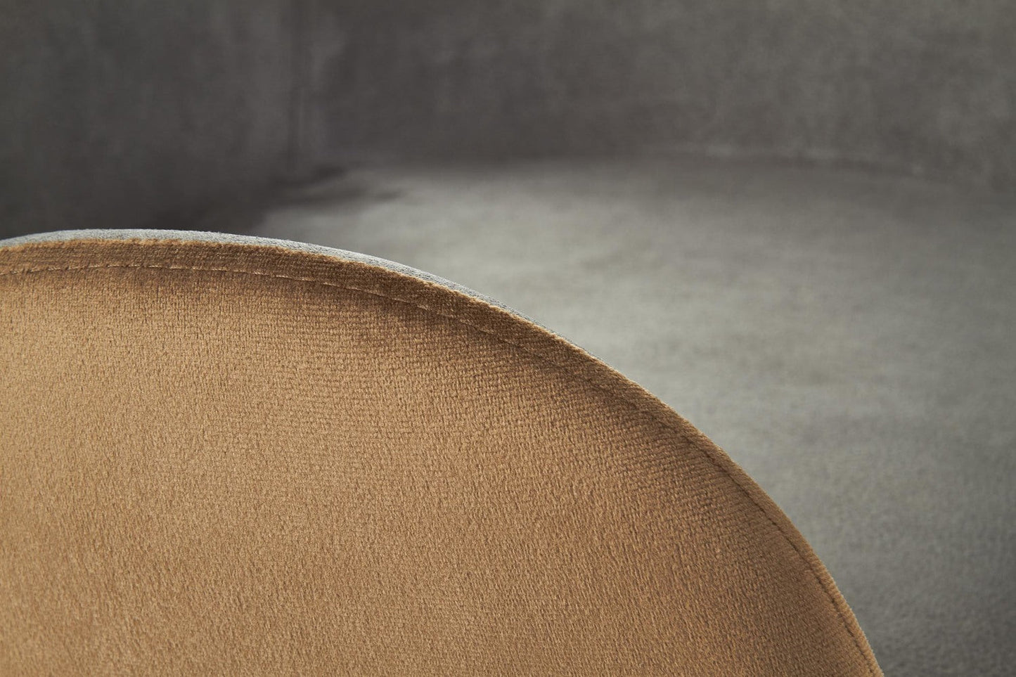 LK pelēks/brūns krēsls 53/60/82/48 cm