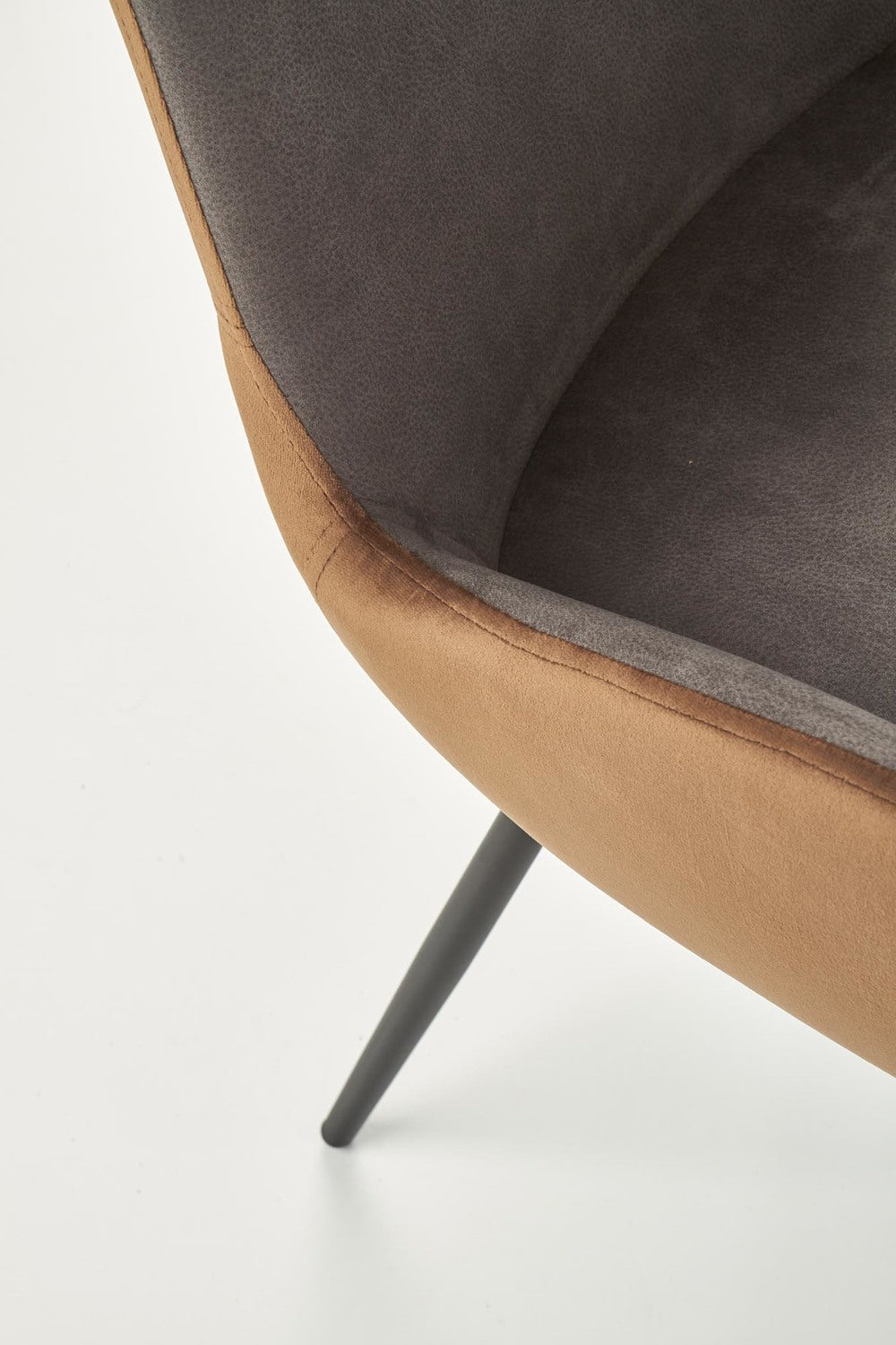 LK pelēks/brūns krēsls 53/60/82/48 cm