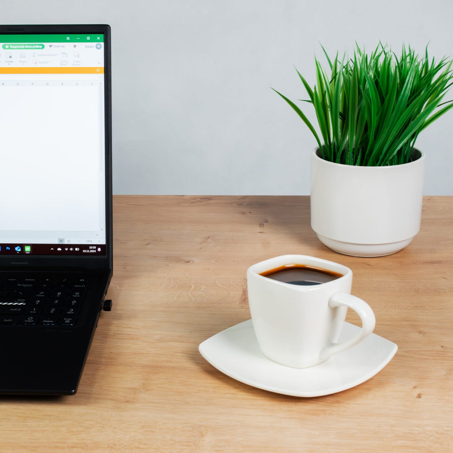 Biroja galds Conti Pro 60/140 cm balts/Hamilton ozols - N1 Home