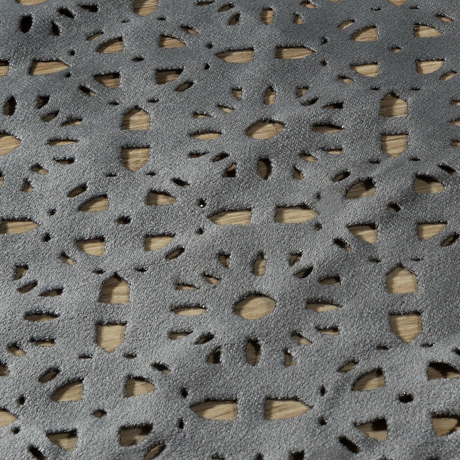 48e67965341976db92c58c18385f8f71