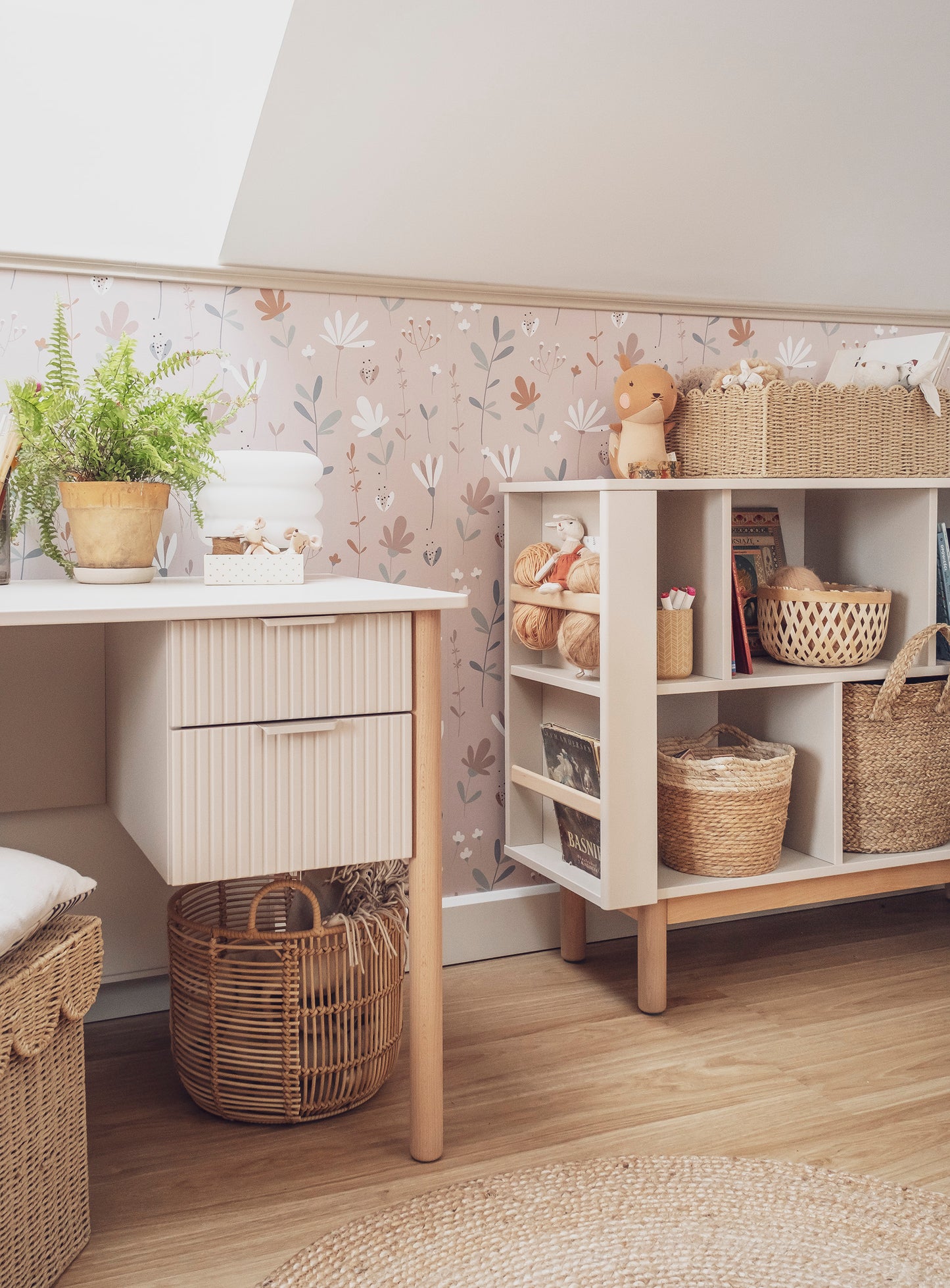 Plaukts FOXY 40/120/90 cm šampanieša - N1 Home